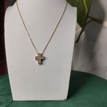Collana Croce piena zirconata Gold