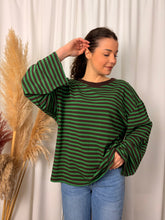 Maxi Sleeve Stripes