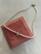 Collana perline con cuore oro