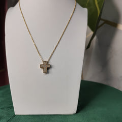 Collana Croce piena zirconata Gold
