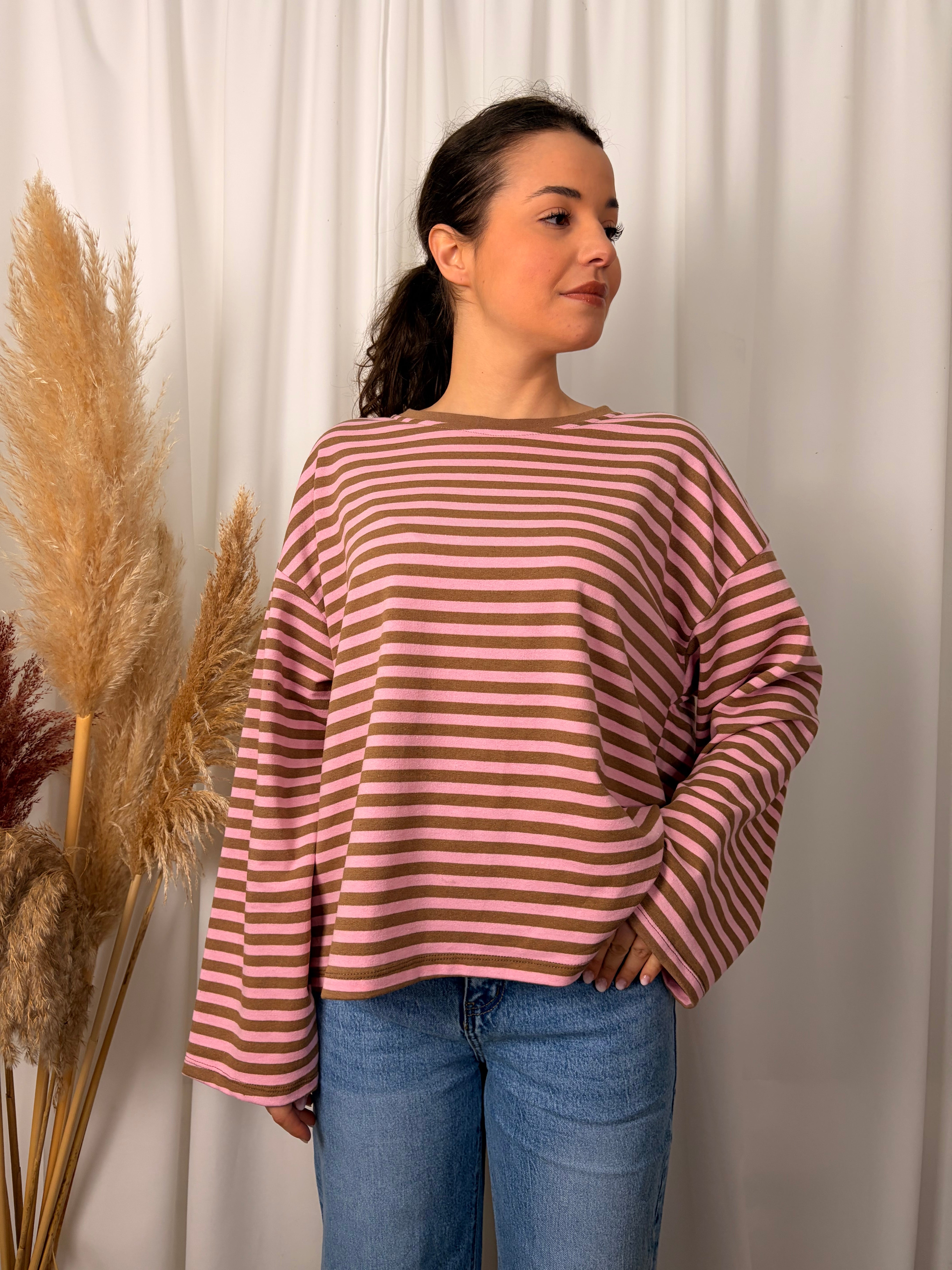 Maxi Sleeve Stripes