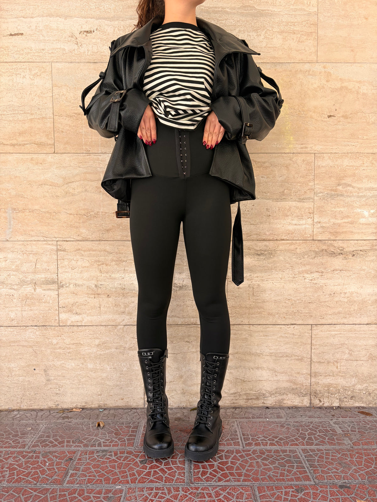 Leggia bustino