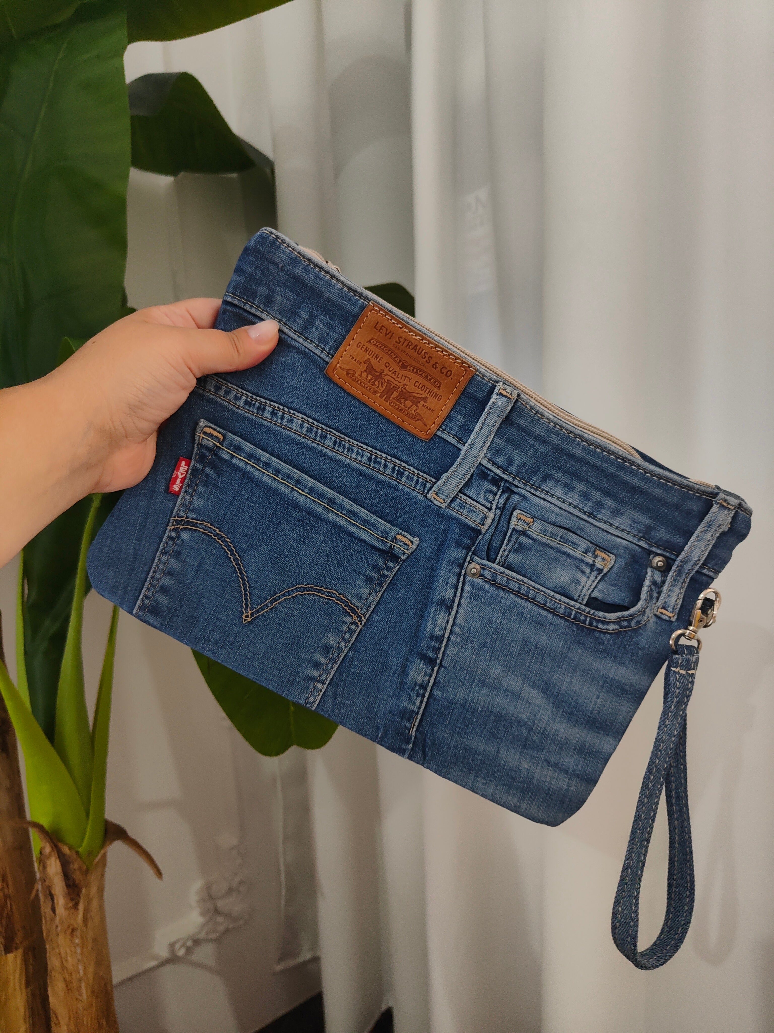 Recycled orders levis