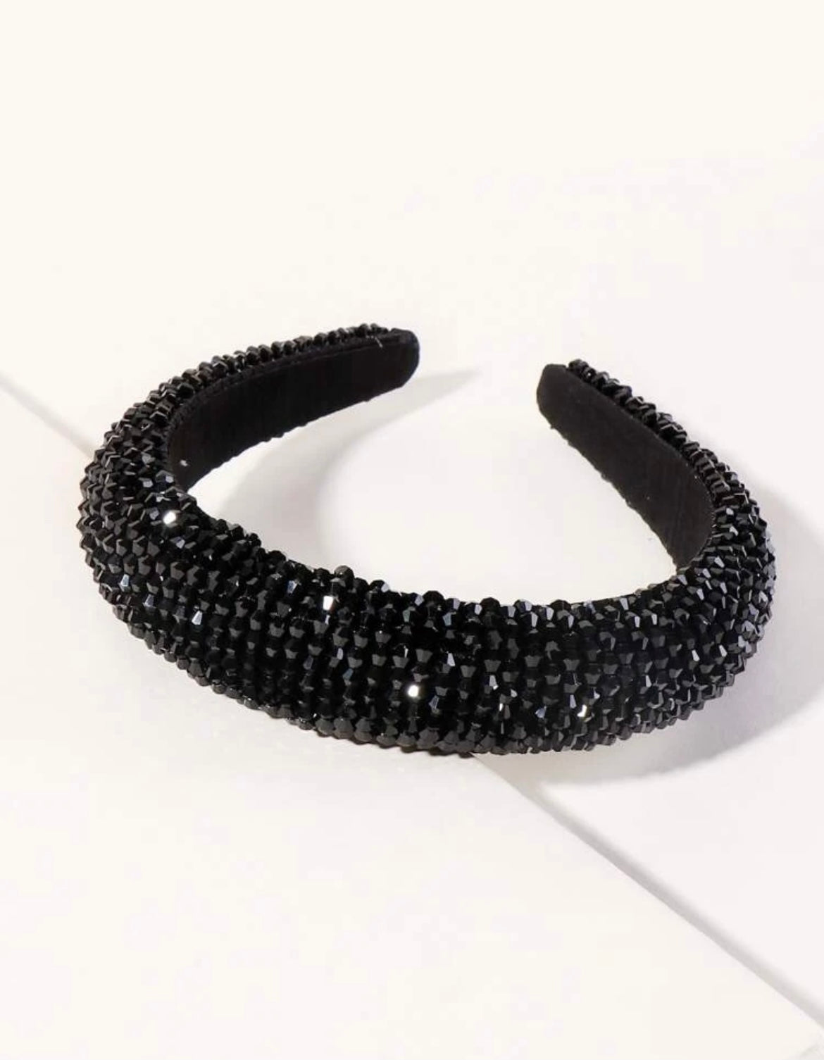 Frontino con pietre nero